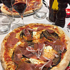 Pizzeria Rita food