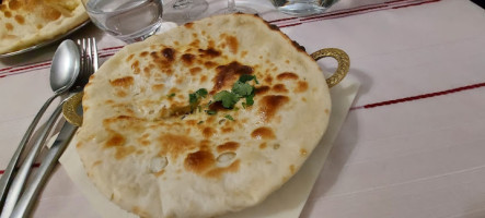 Le Palais Du Kashmir food