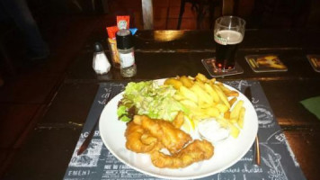 Paddy's Pub food