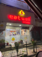 Eat Well House inside