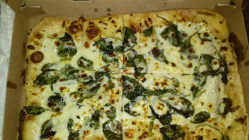 Domino's Pizza food