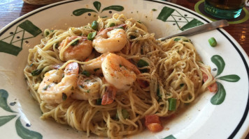 Olive Garden food