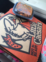 Little Caesars Pizza food