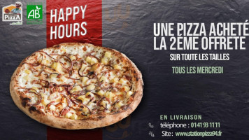 Station Pizza Au Naturel food