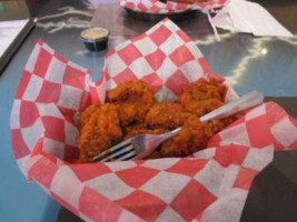 Boneheads Wing Bar food