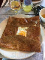 Creperie Les Embruns food