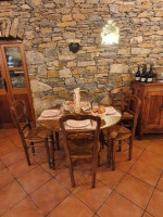 L'assiette Du Vigneron food