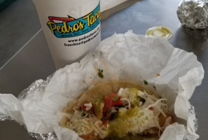 Pedro's Tacos food