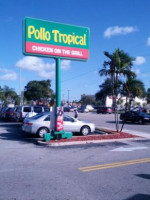 Pollo Tropical outside