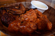 Hooters food