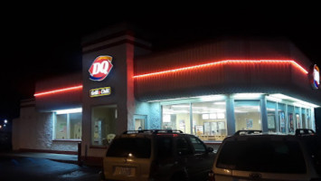 Dairy Queen outside