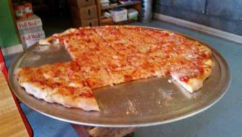 Vinnie's Pizza food