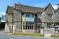 The Amberley Inn outside