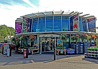 Squires Garden Centres outside