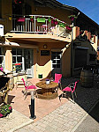 L'auberge Du Lavoir inside