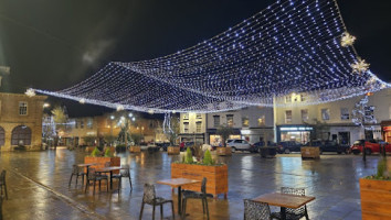 The Thomas Lloyd (wetherspoon) inside