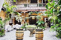 Patio Canario Casa Montesdeoca inside