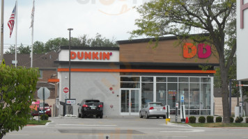 Dunkin' outside