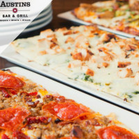 Austins Grill South Olathe food