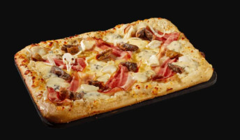 Domino's Pizza food