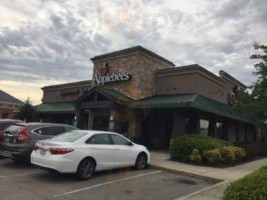 Applebee's outside