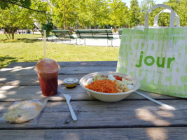 Restaurant Jour Salad Bar outside