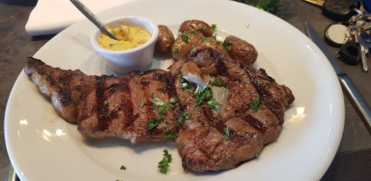 La Taverne Table De Caractère Le Mans Nord food