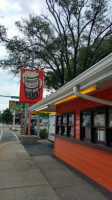 Jaenicke's Root Beer Stand outside