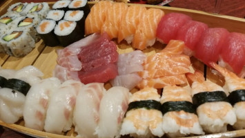 Fujiya Sushi food