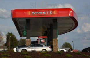 Sheetz outside