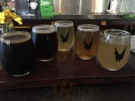 Witch's Hat Brewing food