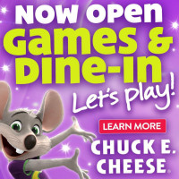 Chuck E. Cheese food