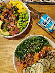 Aloha Poke Chueca food