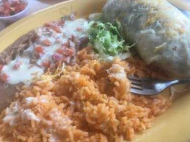 Iguanas Fresh Mexican Grill food