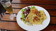 Biergarten Alter Hammer, Krebs Gaststättenbetriebs Gmbh food