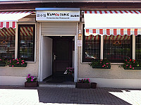 Kumsujung Sushi & Korean Food outside