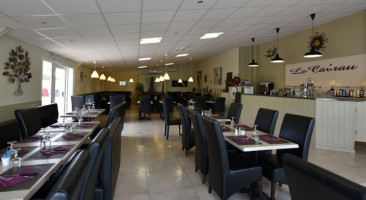 Le Resto Du Cabrau food