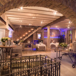 Hofke Van Bazel Dentro