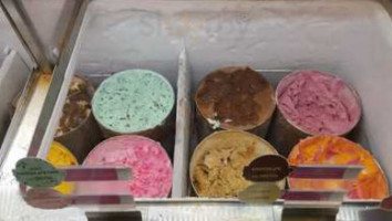 Baskin-robbins food