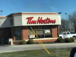 Tim Hortons outside