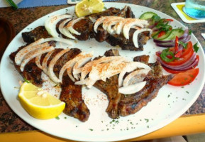 Akropolis food