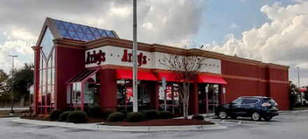 Arby's outside