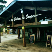 La Cabane Du Campeur outside