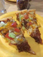 Pizza Inn food