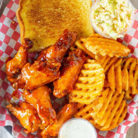 Top Tenders Wings food