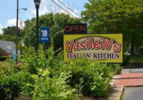 Vasileio's Italian Kitchen outside