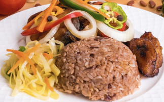 Golden Krust Caribbean food