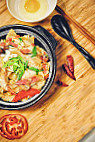 Sizzling Braised Pot food