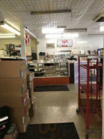 Anderson's Bakery/deli outside