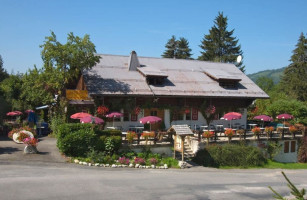 Le Relais De La Chevrette food